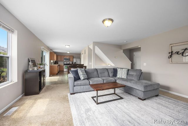 4614 Quaker Hill Court, Kentwood, MI 49512