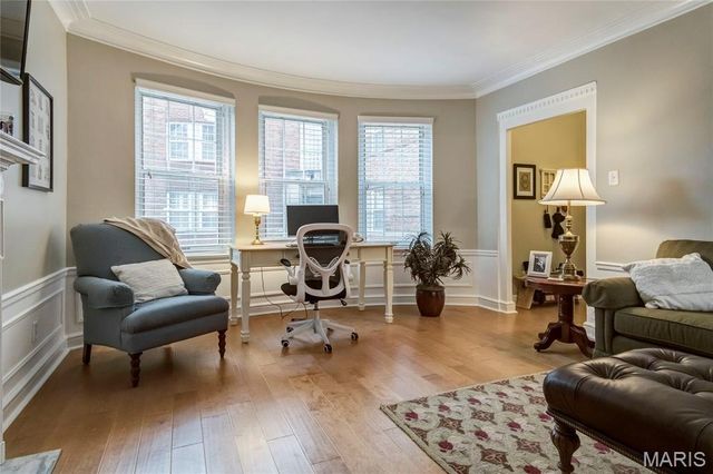 7545 Wellington Way 1A, Clayton, MO 63105