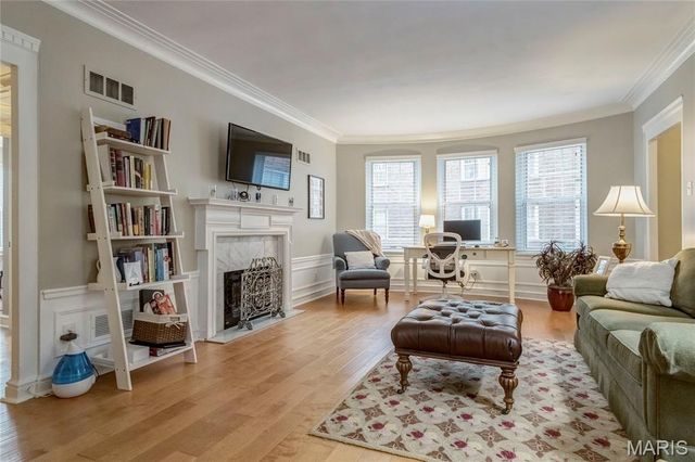 7545 Wellington Way 1A, Clayton, MO 63105