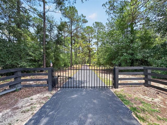 22625 LAKE SENECA ROAD, Eustis, FL 32736