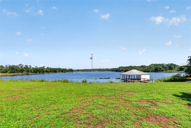 22625 LAKE SENECA ROAD, Eustis, FL 32736