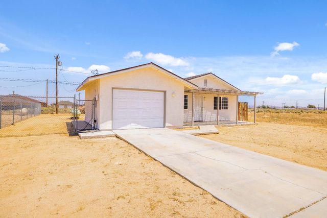 8137 Walpole Avenue, California City, CA 93505