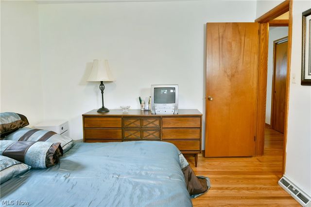 208 Broadway Avenue SE, Warren, OH 44484