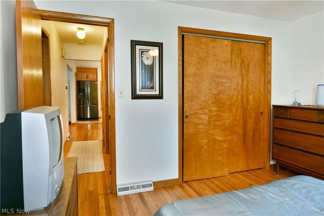 208 Broadway Avenue SE, Warren, OH 44484