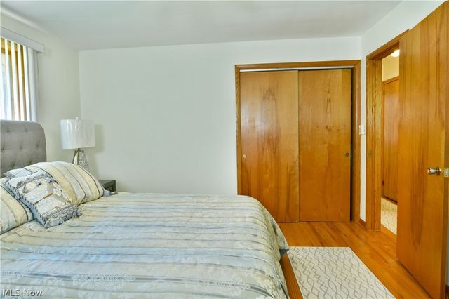 208 Broadway Avenue SE, Warren, OH 44484