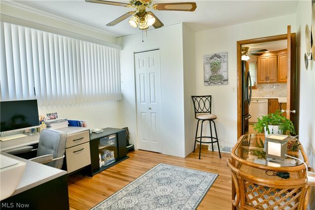 208 Broadway Avenue SE, Warren, OH 44484