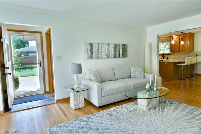 208 Broadway Avenue SE, Warren, OH 44484