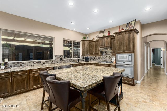 6838 W ROBIN Lane, Glendale, AZ 85310