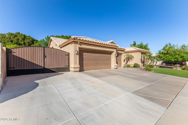 6838 W ROBIN Lane, Glendale, AZ 85310