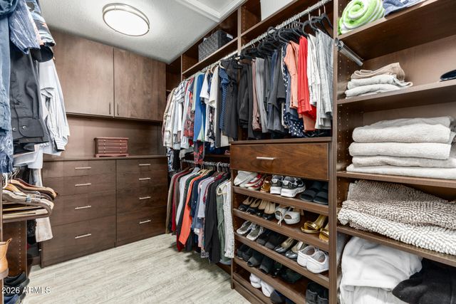 6838 W ROBIN Lane, Glendale, AZ 85310