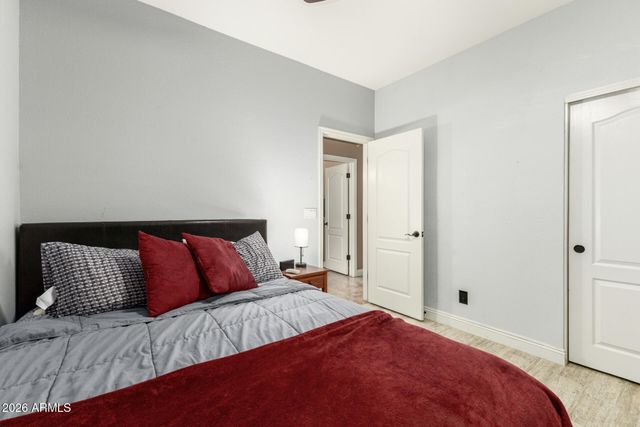 6838 W ROBIN Lane, Glendale, AZ 85310