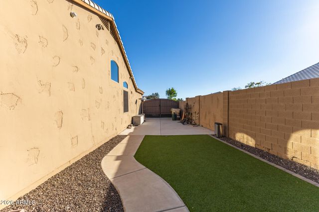 6838 W ROBIN Lane, Glendale, AZ 85310