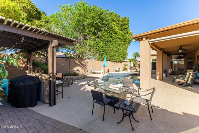 6838 W ROBIN Lane, Glendale, AZ 85310