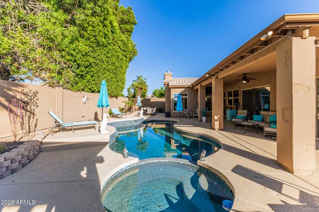 6838 W ROBIN Lane, Glendale, AZ 85310