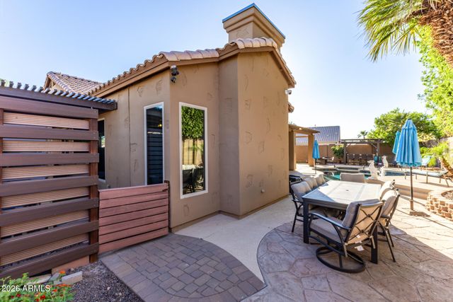 6838 W ROBIN Lane, Glendale, AZ 85310