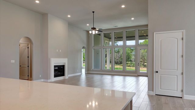 103 Janette Bend, Castroville, TX 78009