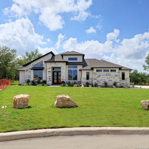 103 Janette Bend, Castroville, TX 78009