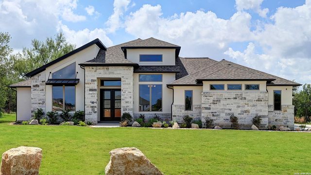 103 Janette Bend, Castroville, TX 78009