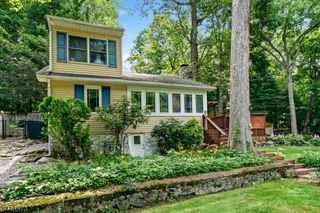 24 Hillside Rd, Ringwood Boro, NJ 07456