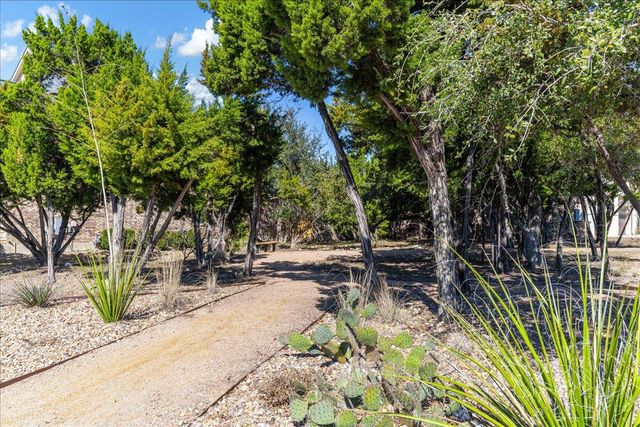 5200 Palermo DR, Austin, TX 78738