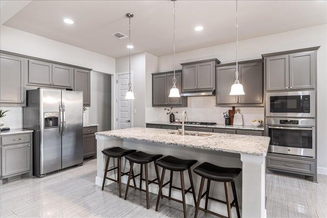 5200 Palermo DR, Austin, TX 78738