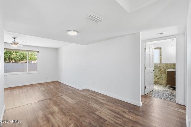 6852 S TERRACE Road, Tempe, AZ 85283