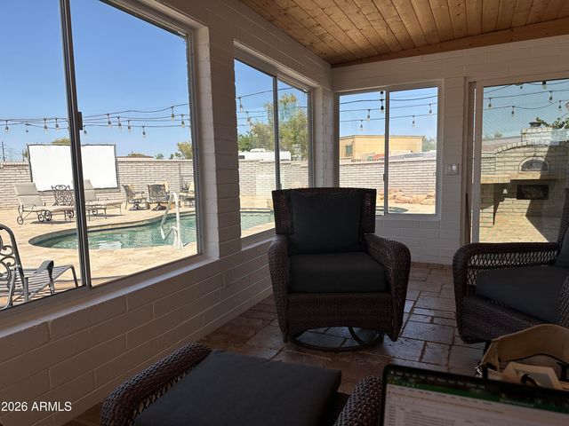 6852 S TERRACE Road, Tempe, AZ 85283