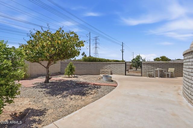 6852 S TERRACE Road, Tempe, AZ 85283