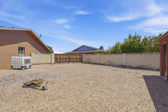 6852 S TERRACE Road, Tempe, AZ 85283