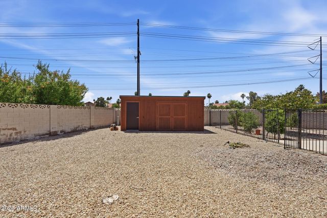 6852 S TERRACE Road, Tempe, AZ 85283