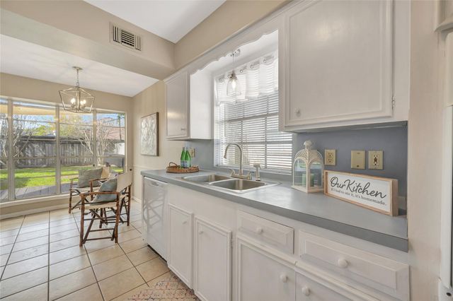 847 Carlingford Lane, Houston, TX 77079