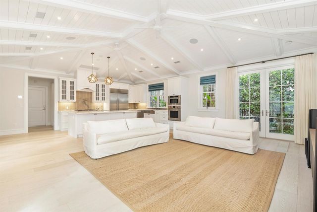 216 Sandpiper Drive, Palm Beach, FL 33480