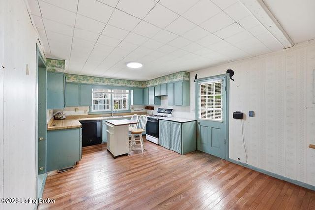 1920 Glensboro Rd, Lawrenceburg, KY 40342
