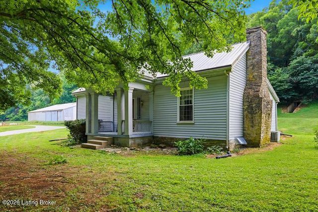 1920 Glensboro Rd, Lawrenceburg, KY 40342