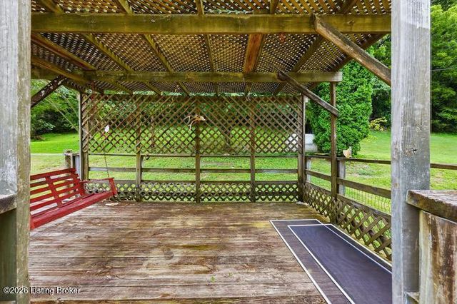 1920 Glensboro Rd, Lawrenceburg, KY 40342