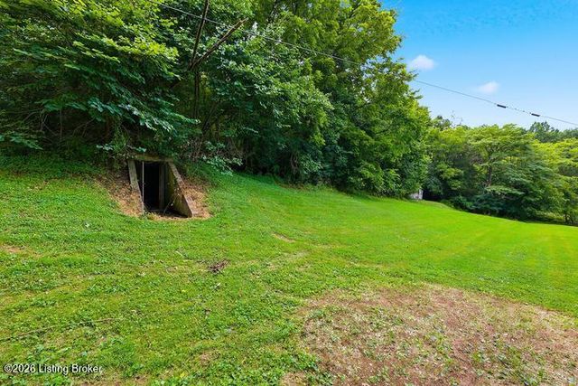 1920 Glensboro Rd, Lawrenceburg, KY 40342