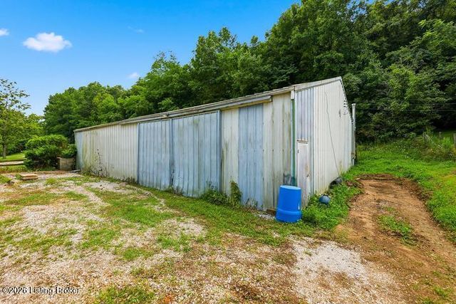 1920 Glensboro Rd, Lawrenceburg, KY 40342