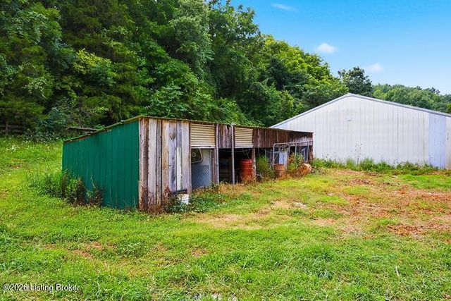 1920 Glensboro Rd, Lawrenceburg, KY 40342