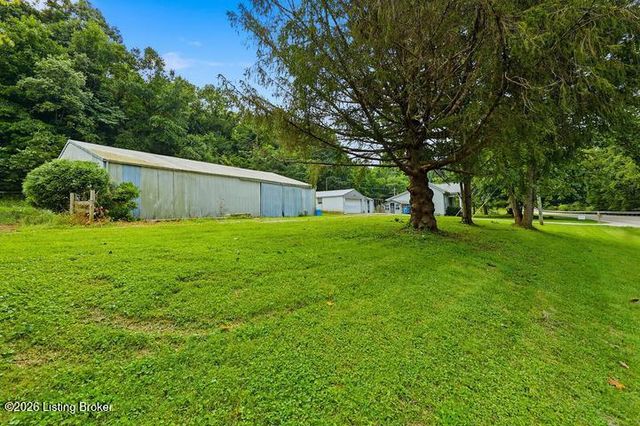 1920 Glensboro Rd, Lawrenceburg, KY 40342