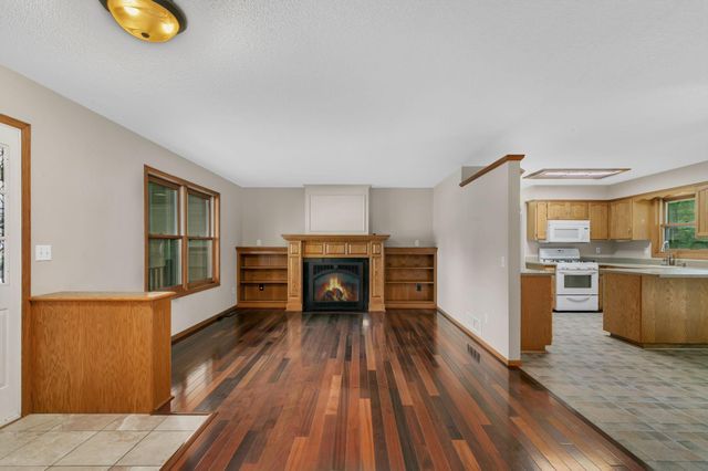 1812 Haller Way, Saint Cloud, MN 56301