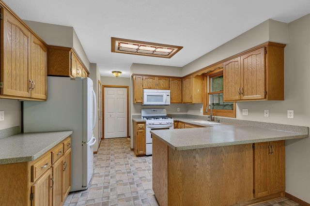 1812 Haller Way, Saint Cloud, MN 56301