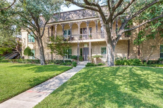 4312 Bellaire Drive S 204, Fort Worth, TX 76109