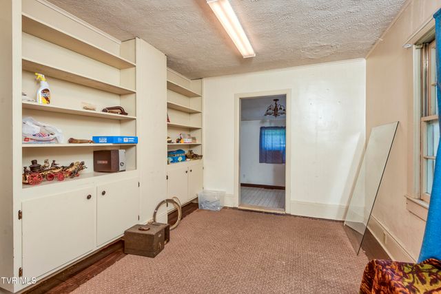 1723 Euclid Ave Avenue, Bristol, VA 24201
