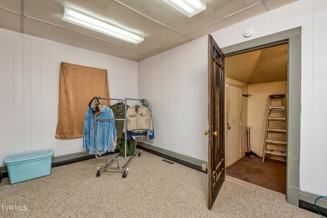 1723 Euclid Ave Avenue, Bristol, VA 24201