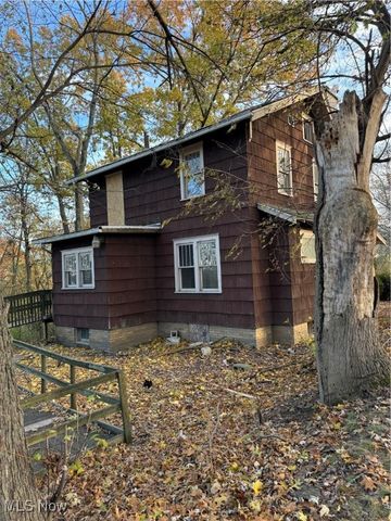 1525 14th Street NE, Canton, OH 44705