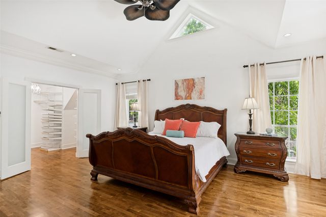 6166 Goliad Avenue, Dallas, TX 75214