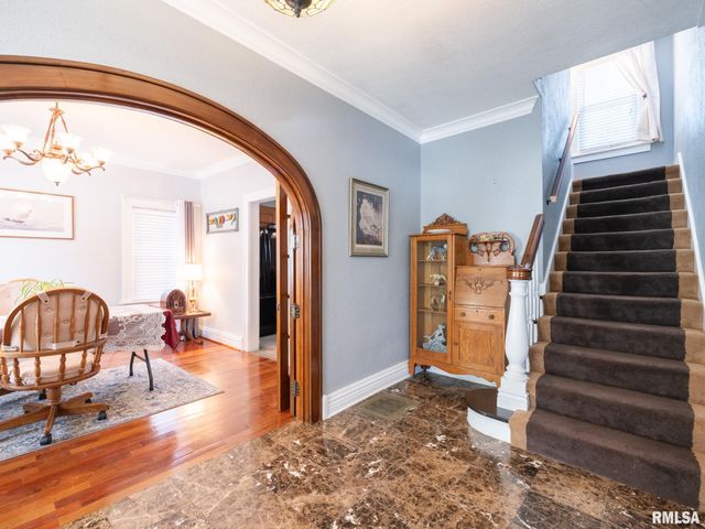 1404 N AMBER Place, Peoria, IL 61606