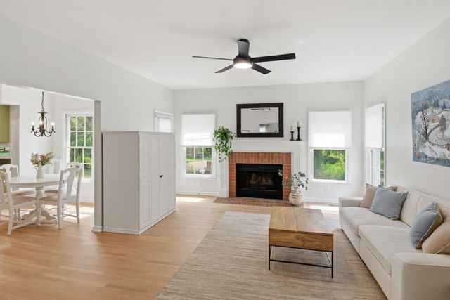 831 Pintail Ct, Franklin, TN 37067