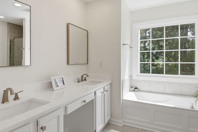 831 Pintail Ct, Franklin, TN 37067