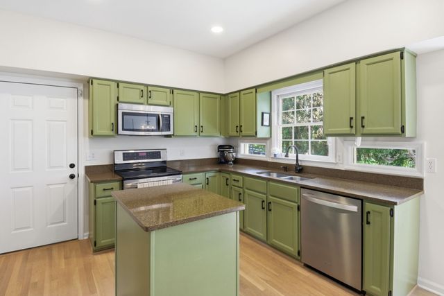 831 Pintail Ct, Franklin, TN 37067